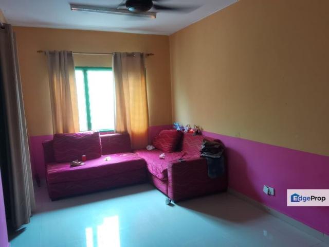 Flat for sale in Petaling, Subang Jaya