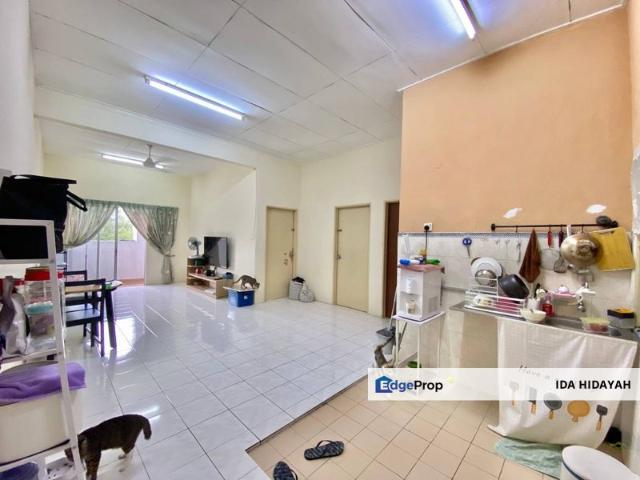 Condominium for sale in Petaling, Alam Impian