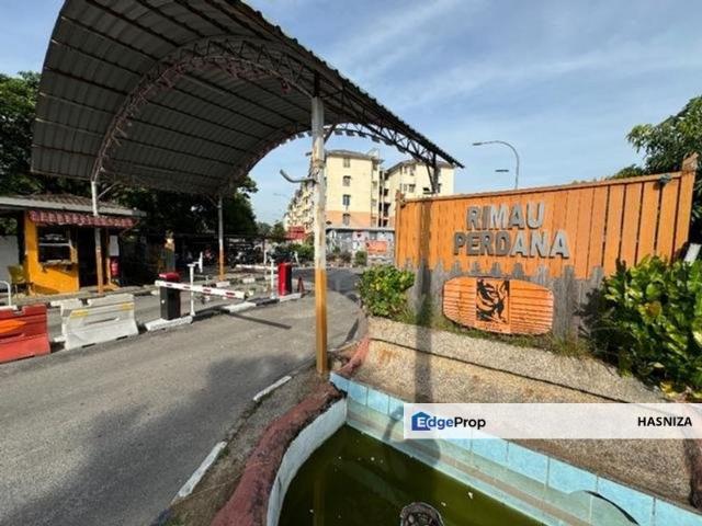 Flat for sale in Alam Impian, Selangor