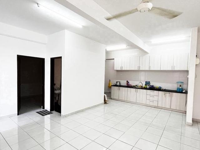 Apartment for sale in Kajang, Langat