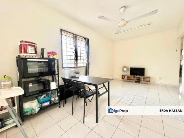 Flat for sale in Petaling, Alam Impian