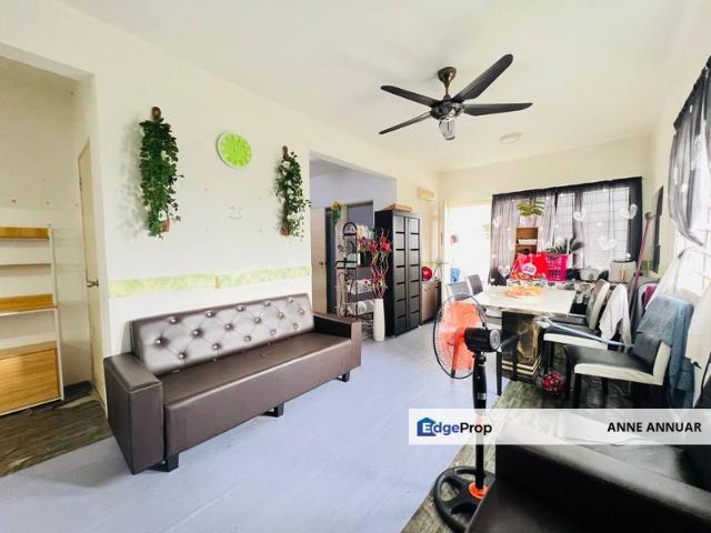 Flat for sale in Petaling, Alam Impian