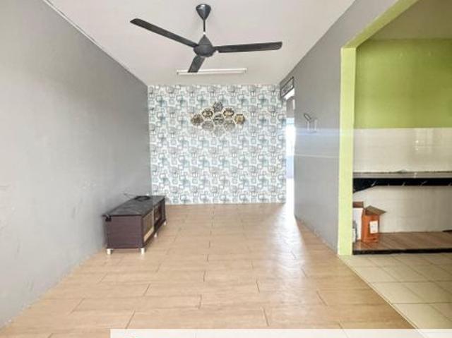 Flat for sale in Petaling, Alam Impian