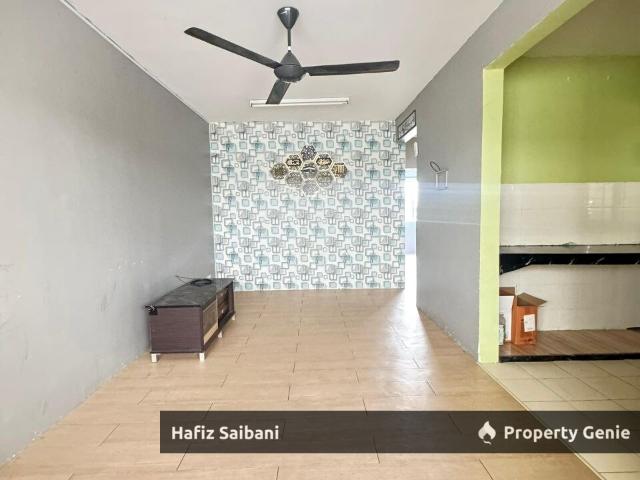 Flat for sale in Petaling, Alam Impian