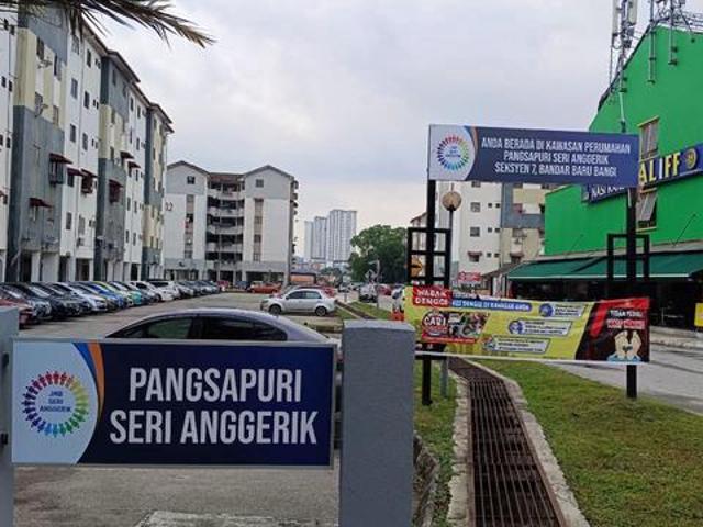 Flat for sale in Kajang, Langat