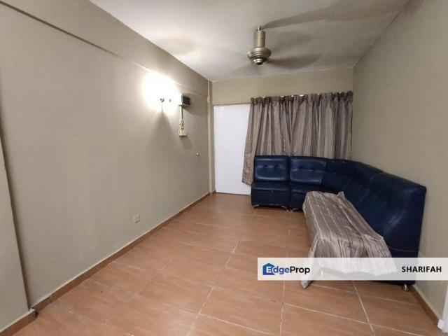 Flat for rent in Kajang, Langat
