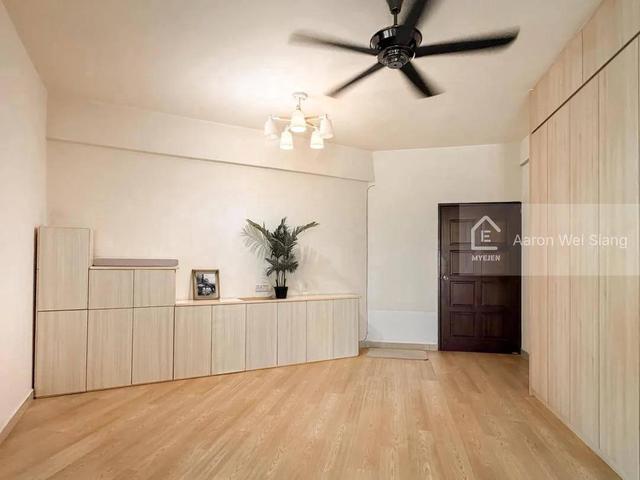 Apartment for sale in Wellesley, Penang