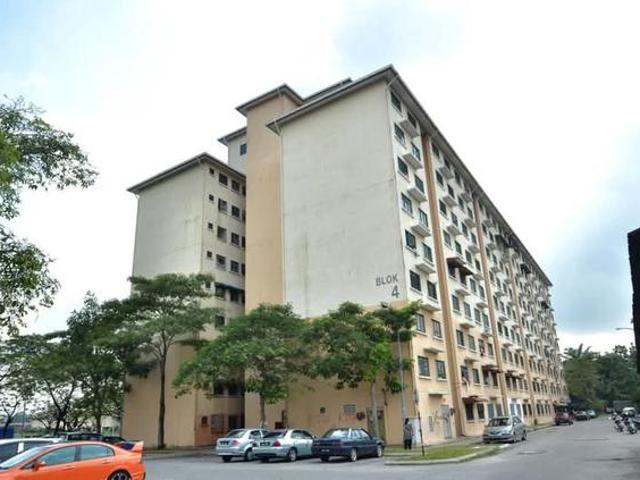 Apartment for sale in Shah Alam, Petaling