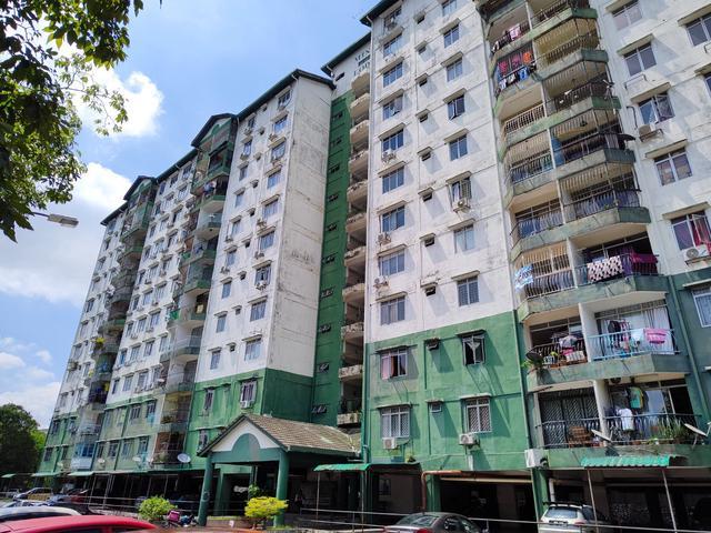 Apartment for sale in Petaling, Subang Jaya