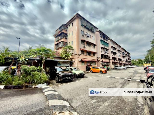 Flat for sale in Petaling, Subang Jaya