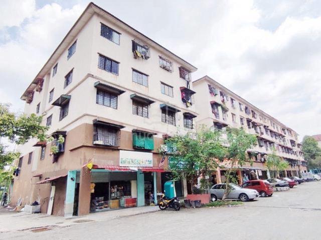 Flat for sale in Petaling, Subang Jaya