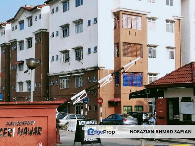 Flat for sale in Kajang, Langat