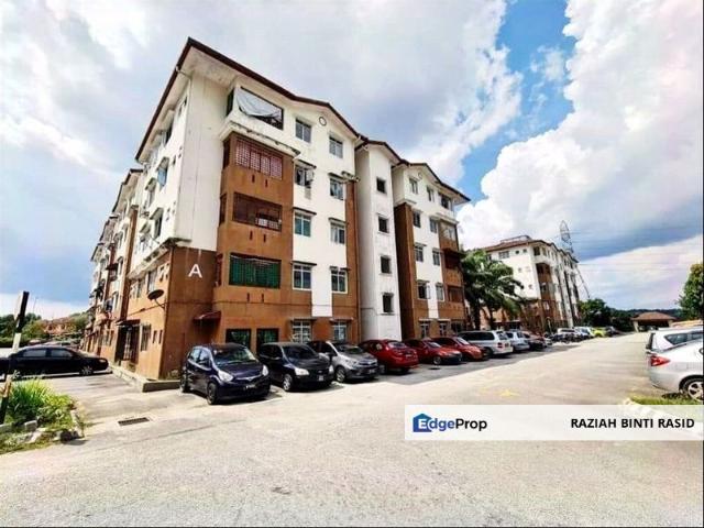 Flat for sale in Kajang, Langat