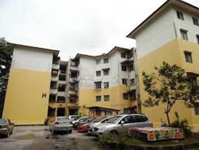 Apartment for sale in Petaling, Damansara Damai