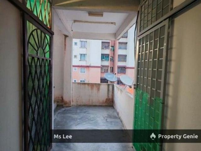 Apartment for rent in Taman Seri Mewah, Majlis Perbandaran Kajang