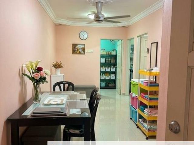 Flat for sale in Langat, Selangor