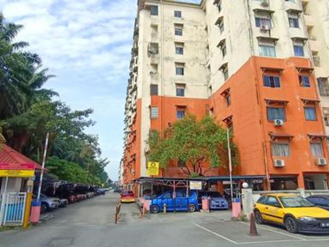 Apartment for sale in Port Klang, Selangor