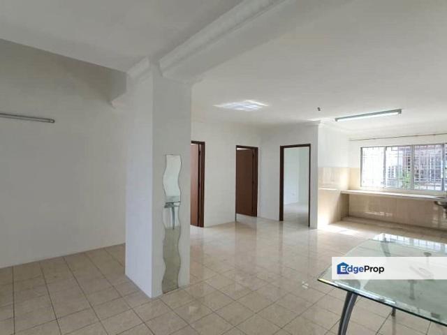 Condominium for sale in Petaling, Damansara Damai