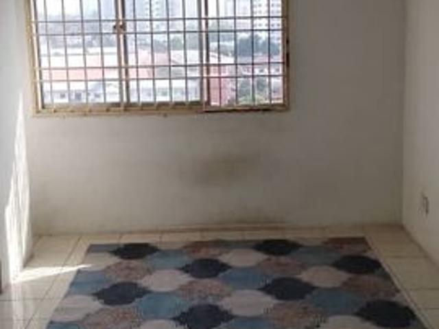 Condominium for sale in Petaling, Damansara Damai
