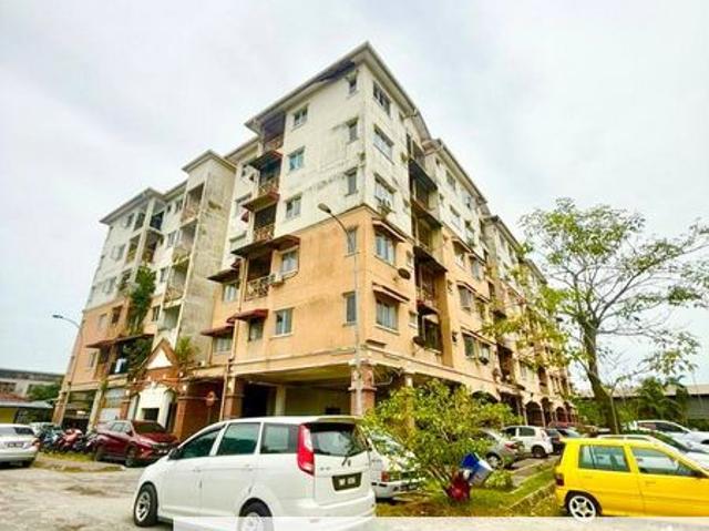 Flat for sale in Kajang, Langat
