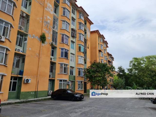 Flat for sale in Petaling, Subang Jaya