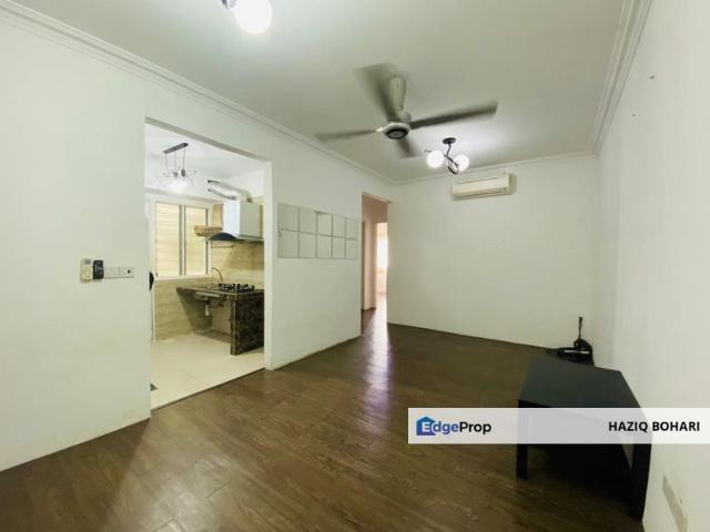 Flat for sale in Petaling, Alam Impian