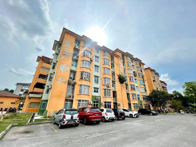 Apartment for sale in Petaling, Subang Jaya