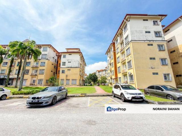 Condominium for sale in Petaling, Alam Impian