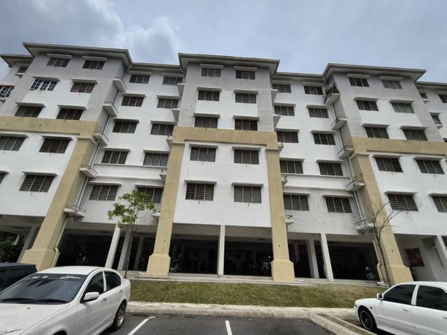 Apartment for sale in Petaling, Alam Impian