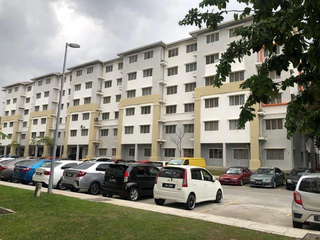 Apartment for sale in Petaling, Alam Impian