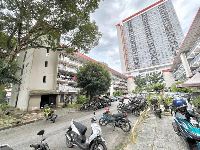 Apartment for sale in Country Heights Damansara, Kuala Lumpur