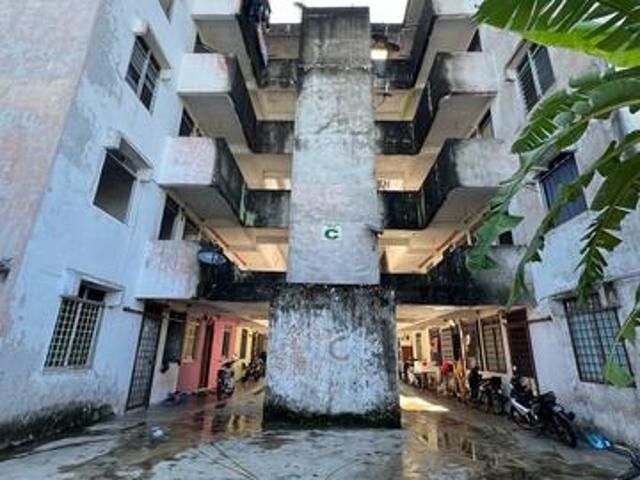 Flat for sale in Selayang, Selangor