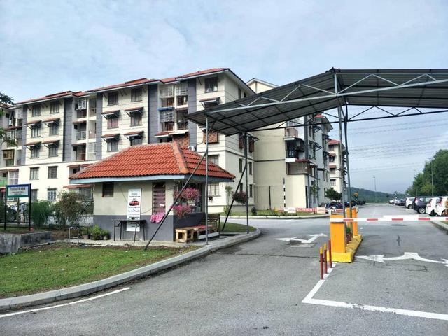 Apartment for sale in Tanjong Sepat, Selangor