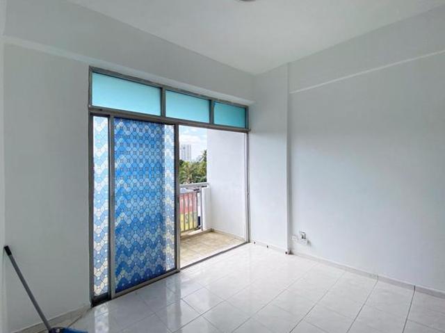 Apartment for sale in Country Heights Damansara, Kuala Lumpur