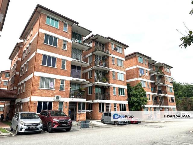 Condominium for sale in Petaling, Alam Impian