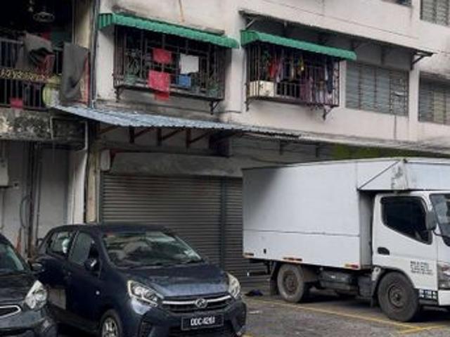 Flat for sale in Petaling, Damansara Damai