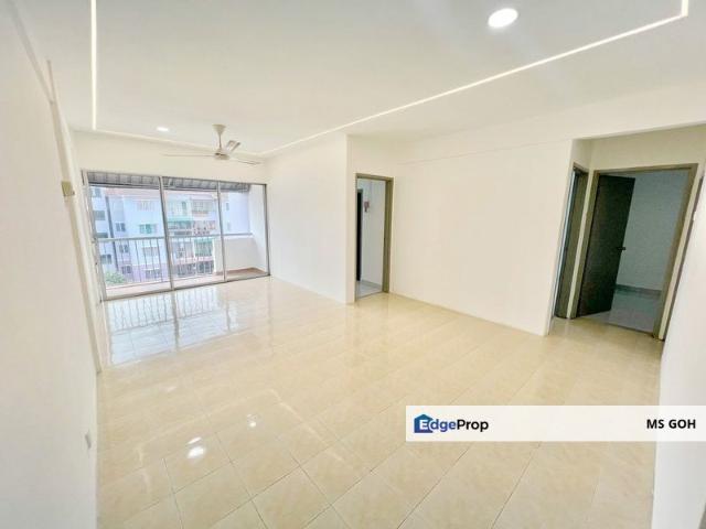 Flat for sale in Bandar Seri Alam, Masai
