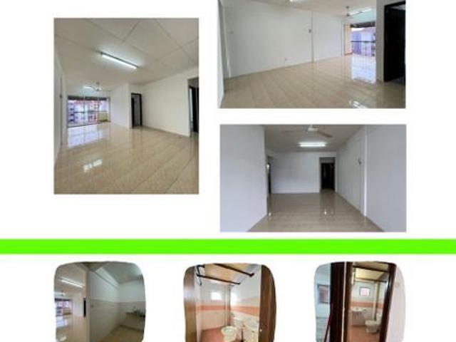 Flat for sale in Bandar Seri Alam, Masai
