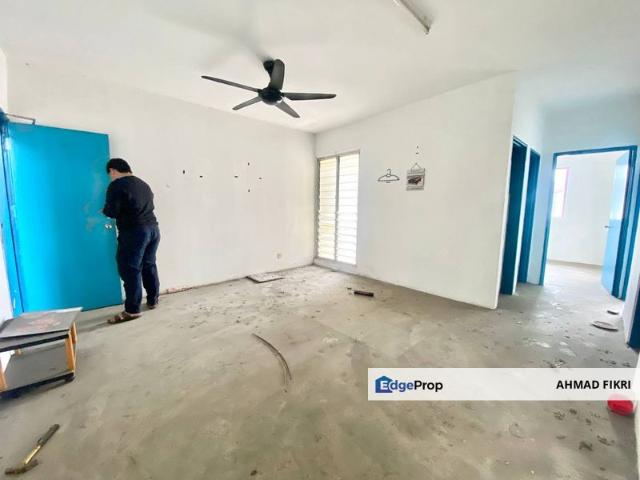 Flat for sale in Petaling, Subang Jaya