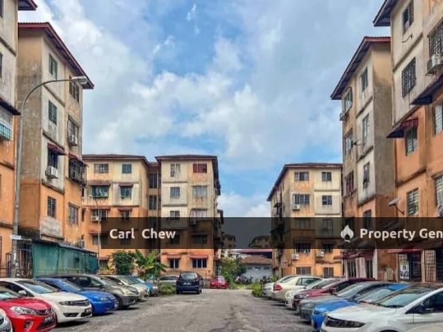 Flat for sale in Petaling, Subang Jaya