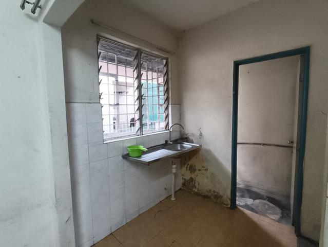 Flat for sale in Petaling, Subang Jaya