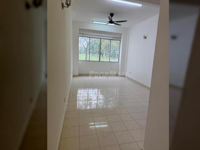 Apartment for rent in Petaling, Alam Impian