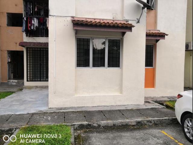Apartment for sale in Langat, Selangor