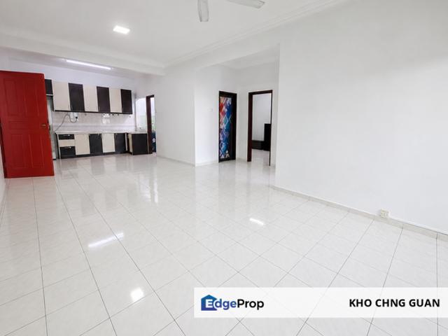 Condominium for sale in Petaling, Subang Jaya