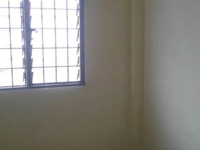 Flat for sale in Petaling, Damansara Damai