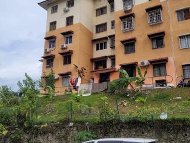 Apartment for sale in Petaling, Damansara Damai