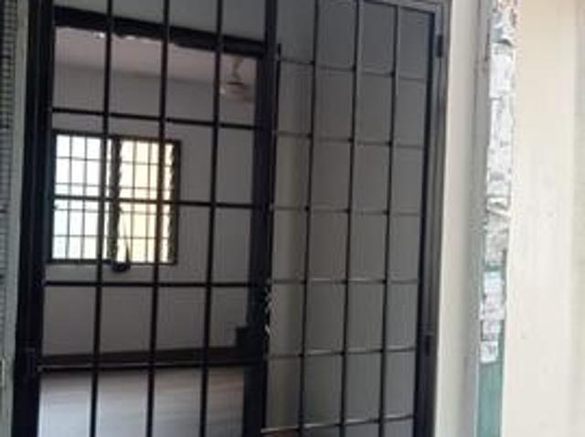 Apartment for sale in Petaling, Damansara Damai