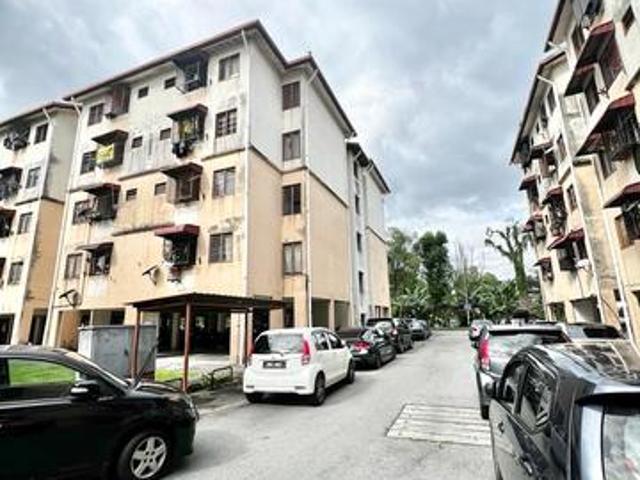 Apartment for sale in Shah Alam, Petaling