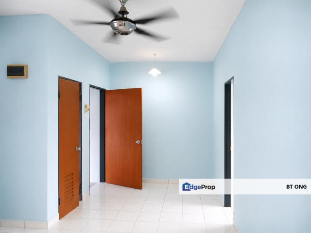 Condominium for sale in Petaling, Subang Jaya