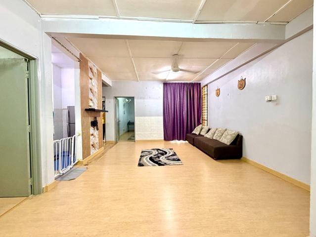 Apartment for sale in Langat, Selangor